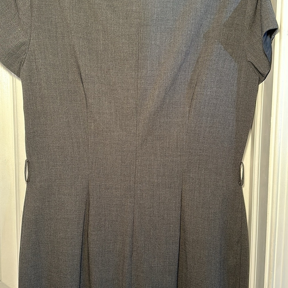 Women’s TAHARI Arthur S. Levine Dark Gray Open Stitch Collared Pencil Dress 10 - Picture 11 of 11